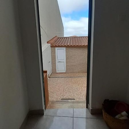 Alvito Guest House - Comfortable Room With Private Bathroom Lisboa Exterior foto