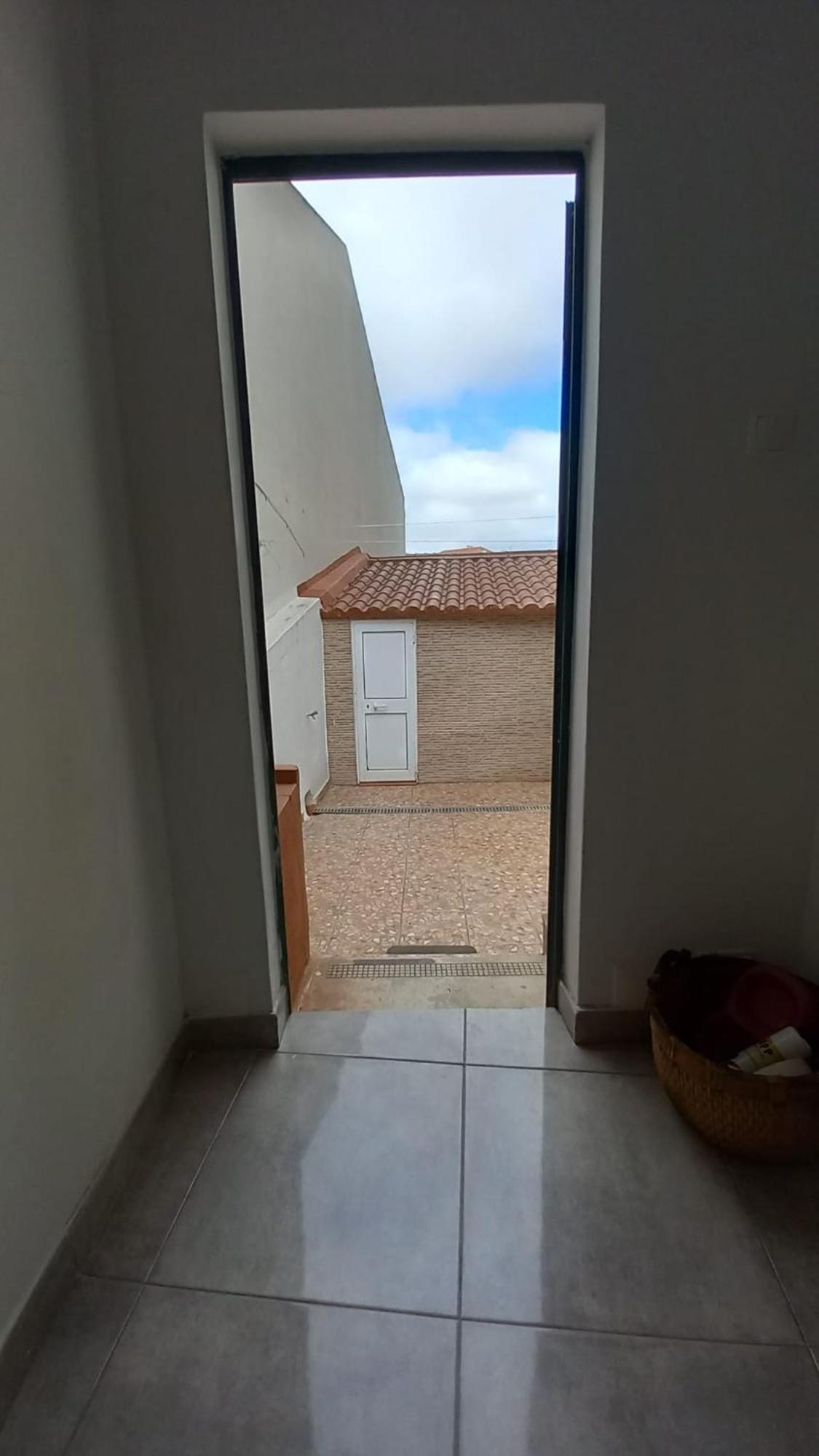 Alvito Guest House - Comfortable Room With Private Bathroom Lisboa Exterior foto
